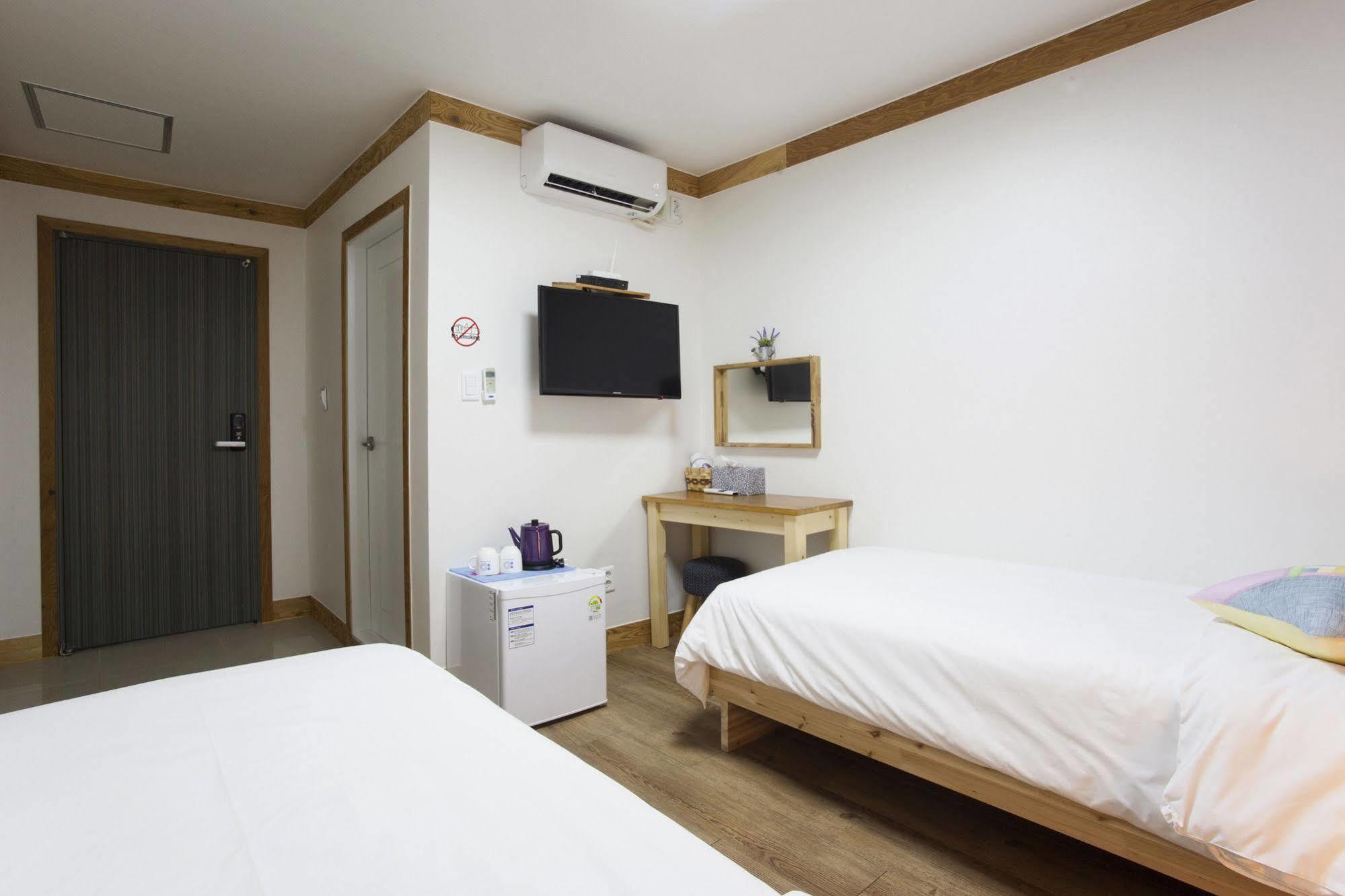 Mini Hotel Dalkom In Dongdaemun Seúl Exterior foto