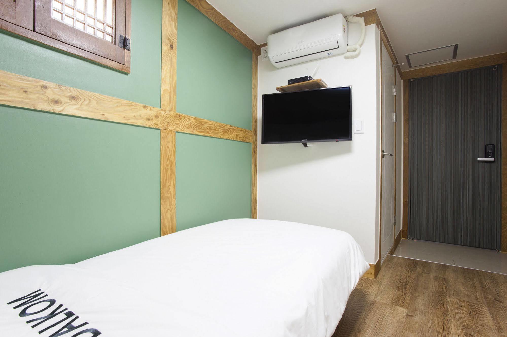 Mini Hotel Dalkom In Dongdaemun Seúl Exterior foto