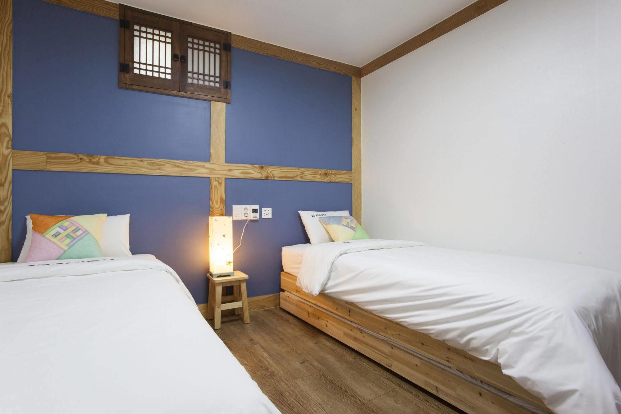 Mini Hotel Dalkom In Dongdaemun Seúl Exterior foto